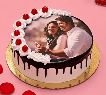Bond of Love Photo Cake