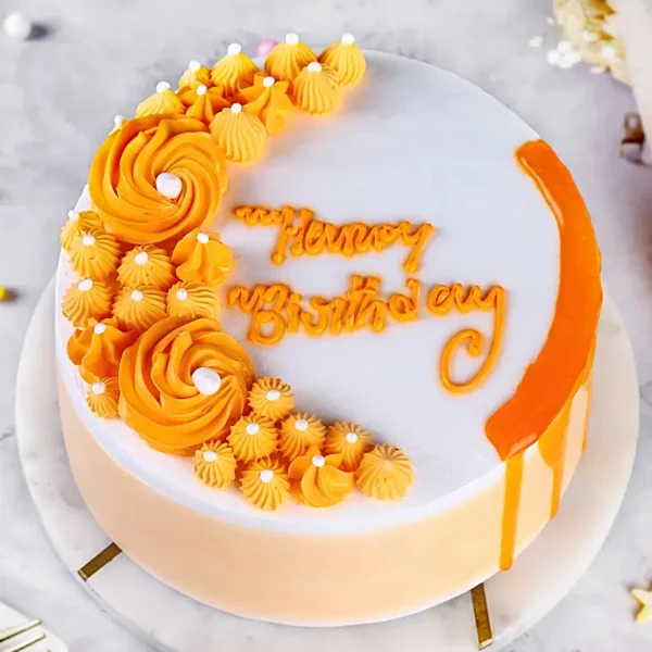 Butterscotch Crunch Eggless Cake - Image 4